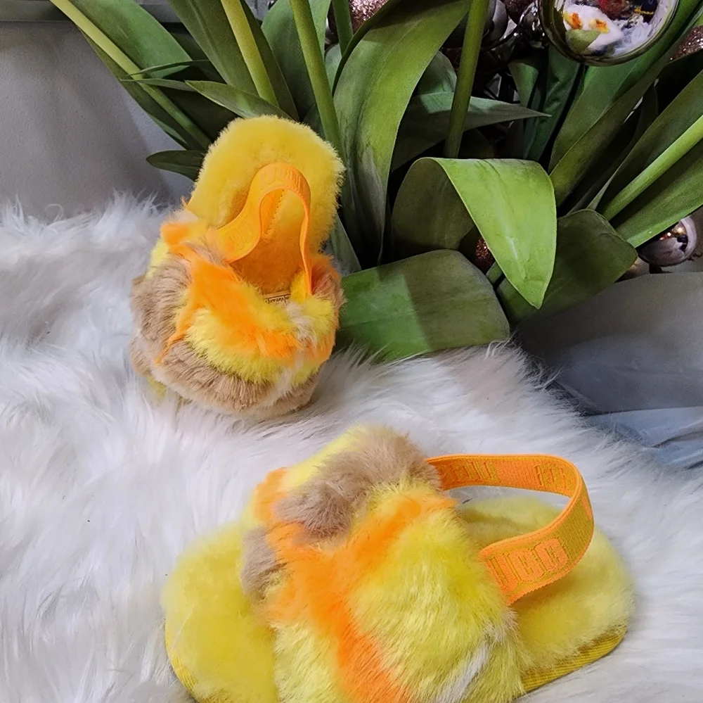 UGG FLUFF YEAH SLIDE Toddler Shoes plaid punk sandal new